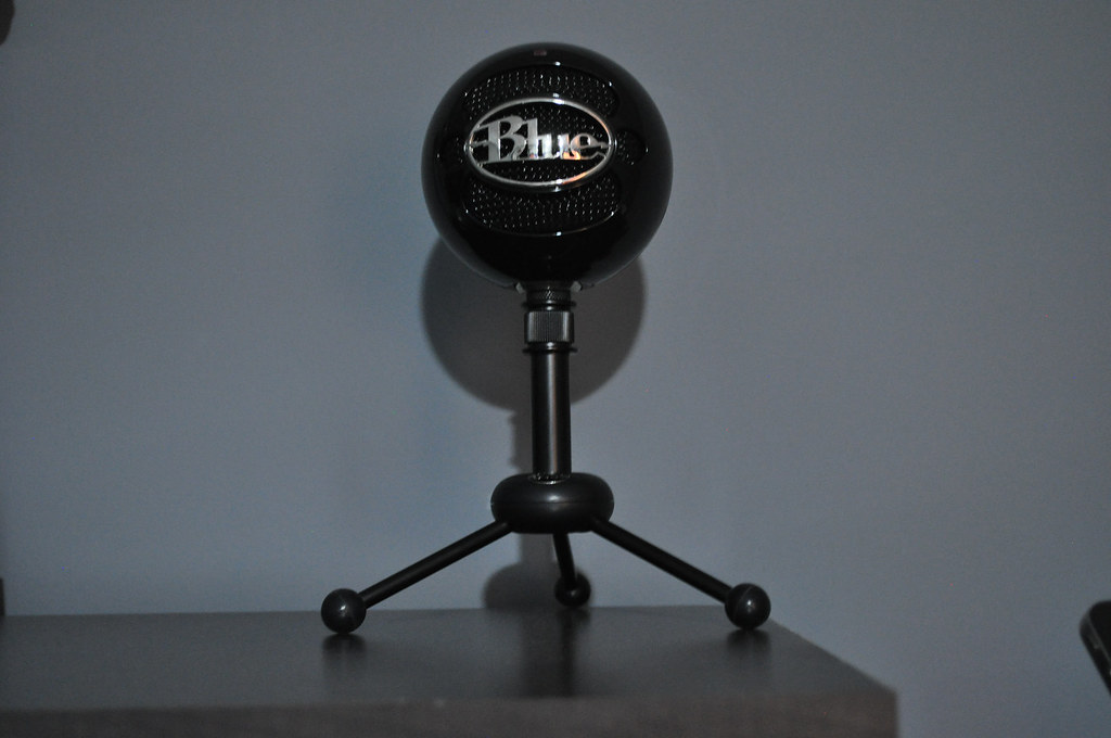 Unbox and Discover: The Blue Microphones Yeti USB Microphone