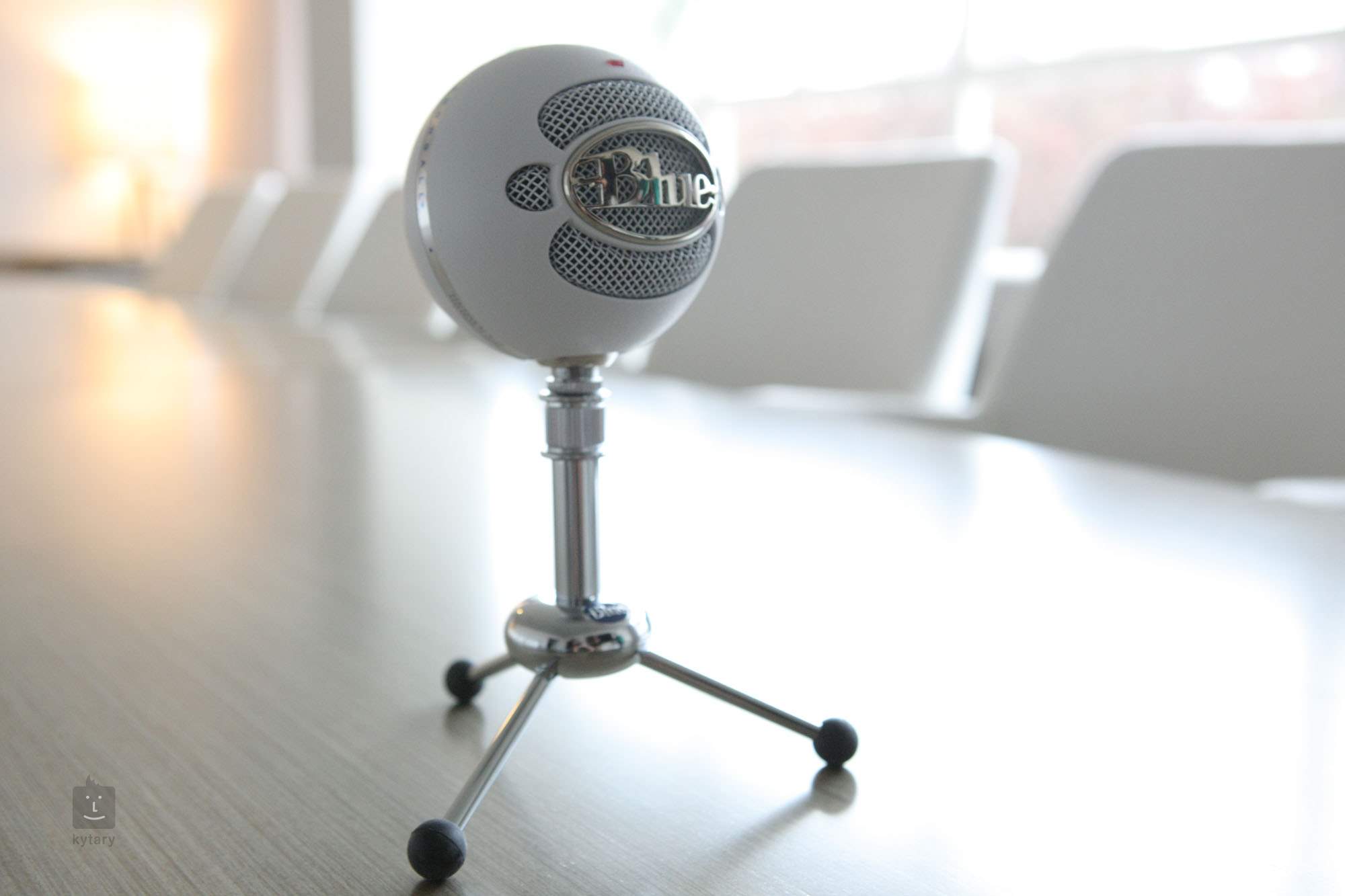 Capture Crystal-Clear Audio with Blue Microphones Snowball