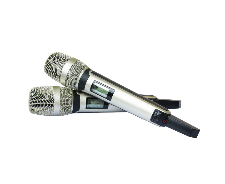 From Studio to Stage: Exceptional Microphones for Singing Artists