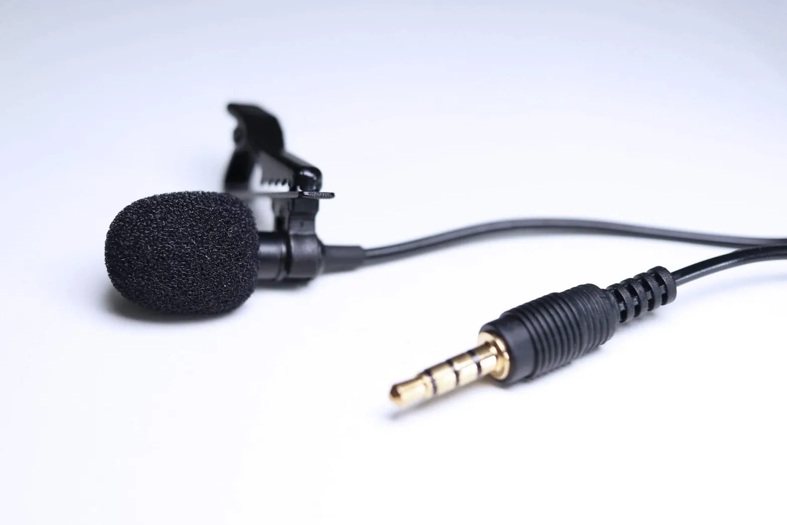 How to Maximize Your Audio Quality with a Clip-On Microphone