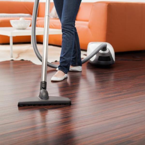 how to use vacuum cleaner